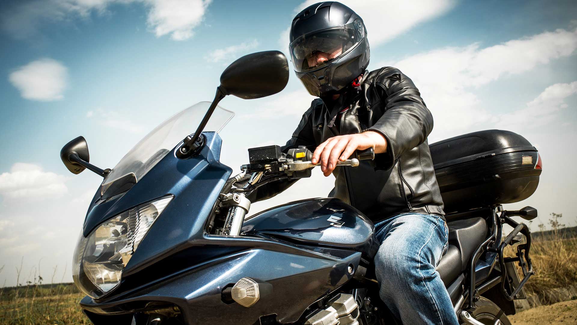 Man on motorcycle with Affordable Motorcycle Insurance in Oceano, CA